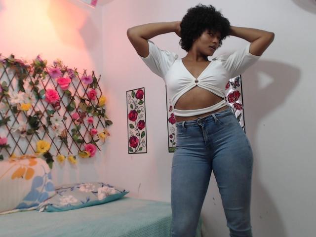 StefyRoldans - Live porn &amp; sex cam - 18261922