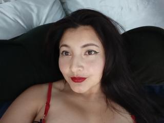 Shanaya - Live porn & sex cam - 18265386