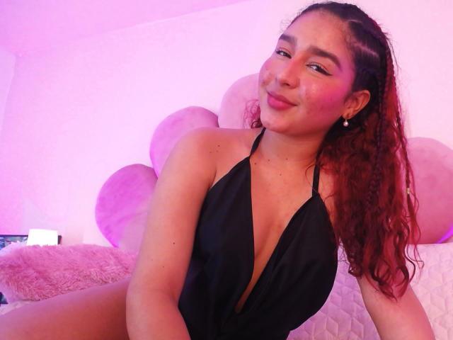 SaraSpanic - Live sex cam - 18271286