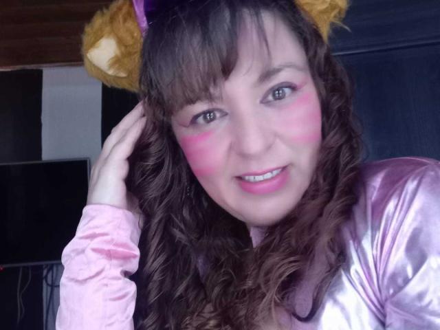 AmandaHotL - Live sexe cam - 18273386