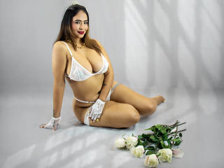 LauraBreu - Live porn & sex cam - 18273906
