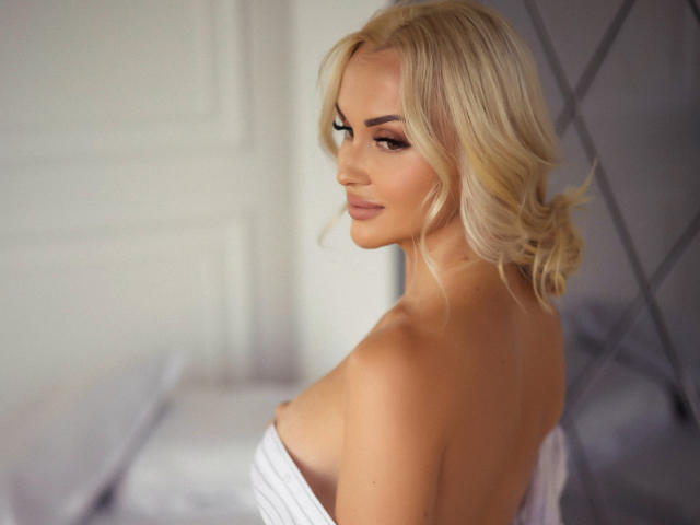 Klubnika - сексуальная веб-камера в реальном времени - 18274542