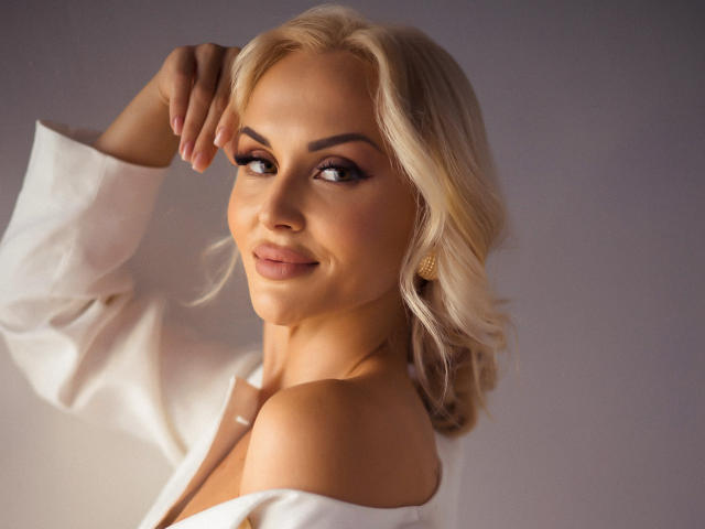 Klubnika - сексуальная веб-камера в реальном времени - 18274578