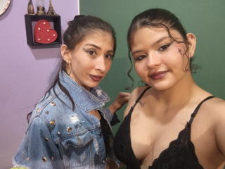 AngelaAndBarbara - Sexe cam en vivo - 18274762