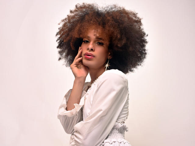 KataleyaFowler - Sexe cam en vivo - 18275786