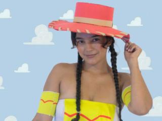 KarlyeKroes - Live sex cam - 18280566