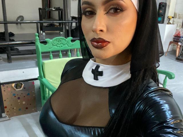 EmilyParkerr - Live porn &amp; sex cam - 18283286