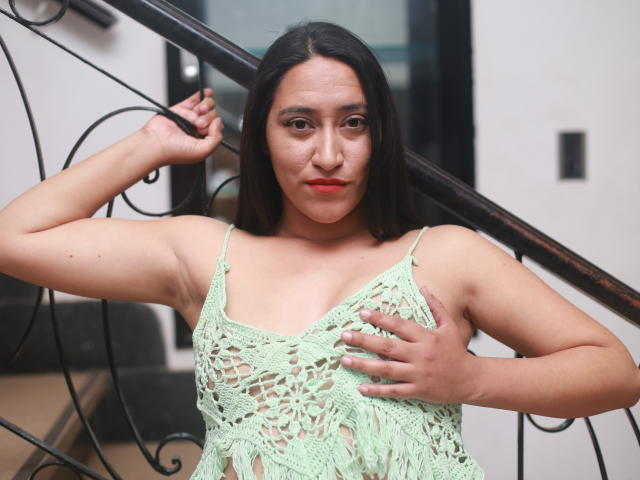 LindaConny - Live sex cam - 18284202