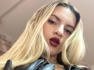 FiorellaStrong - Live porn & sex cam - 18290534