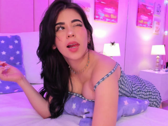 KeriAnn - Live sexe cam - 18300238