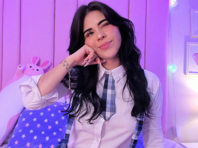 KeriAnn - Live sex cam - 18300286