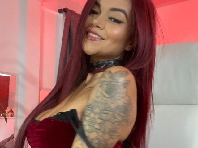 MajoJones - Live sexe cam - 18305094