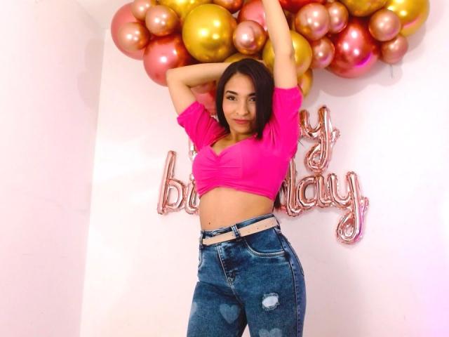 SarahyJhones - Sexe cam en vivo - 18306710