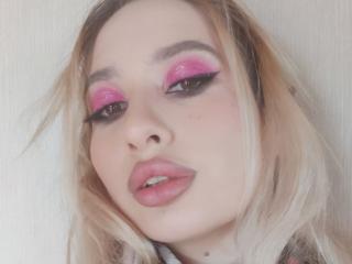 ElzaKom - Live porn & sex cam - 18307566