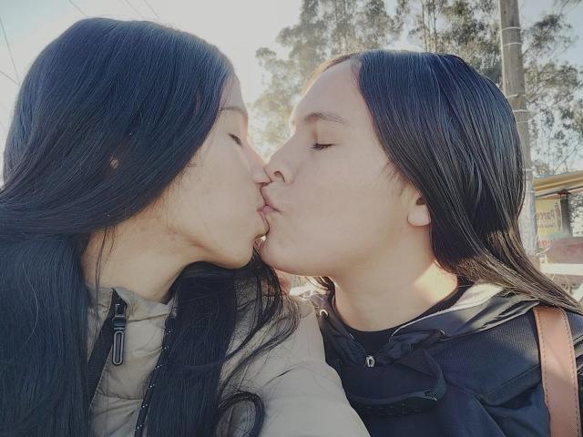 CleoAndAshley - Live porn &amp; sex cam - 18311870
