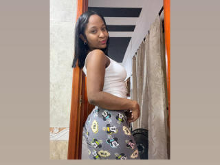 MelanyScoth - Sexe cam en vivo - 18312438