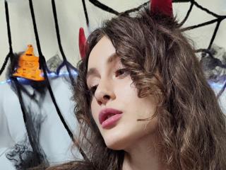 AlesyaDrons - Live sexe cam - 18315794