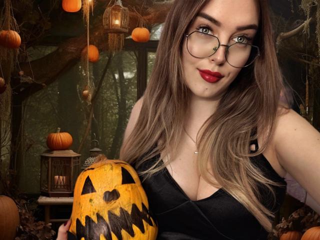 KaleyReed - Live Sex Cam - 18316070