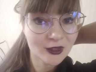 KiraGoldens - Live sexe cam - 18330114