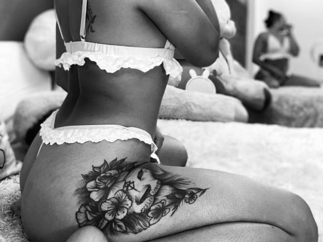 Amberv - сексуальная веб-камера в реальном времени - 18337534