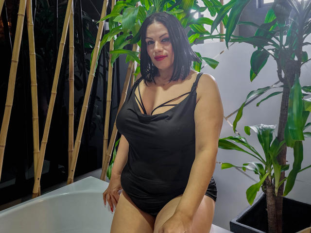 LizaRussell - Live porn &amp; sex cam - 18339970