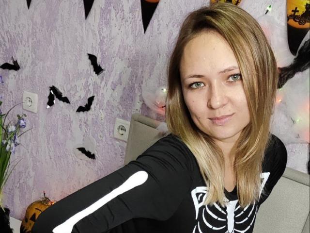 SallyVerda - Live Sex Cam - 18341778