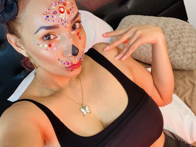 AmberDemons - Live porno og sexkamera - 18345206