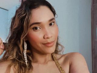 LuciaCortez - Live sexe cam - 18350394