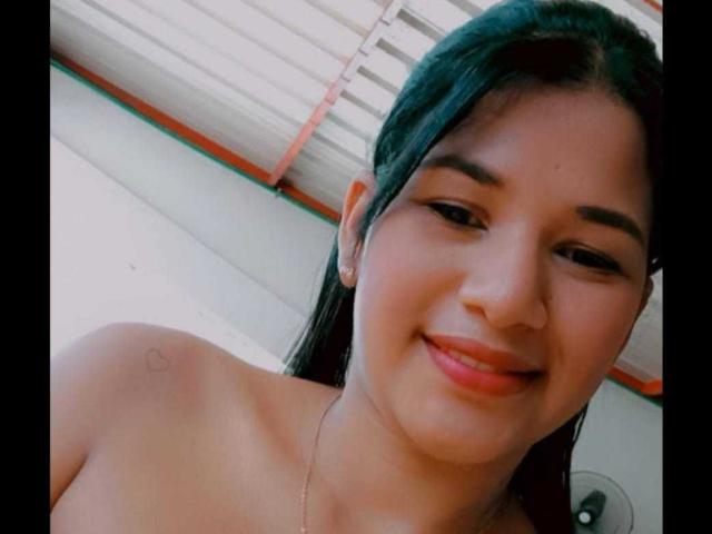 IsaBrunette - Sexe cam en vivo - 18351442