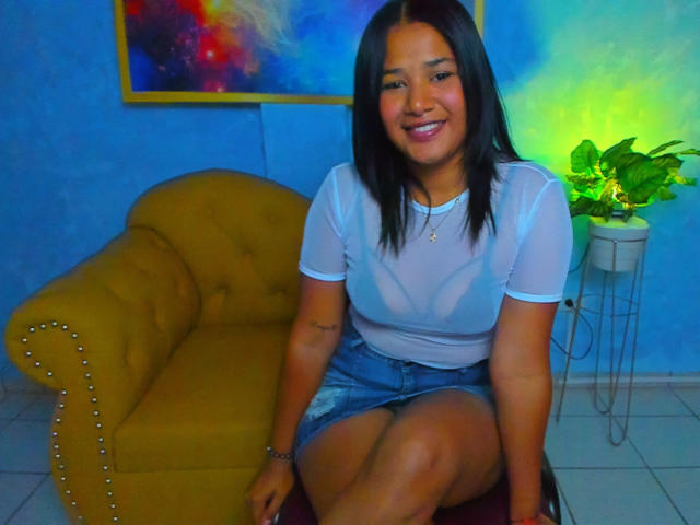 IsaBrunette - Sexe cam en vivo - 18370874