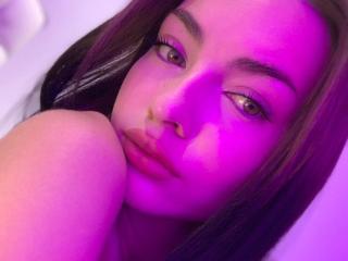 AmandaLiberty - Live sexe cam - 18371774