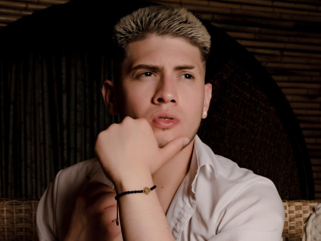 SebastiianMaxime - Live sex cam - 18375486