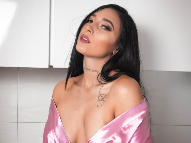 SamyAnders - Live Sex Cam - 18377302