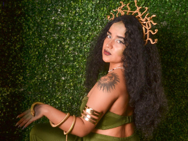 IrinaBrooks - Live porn &amp; sex cam - 18378594