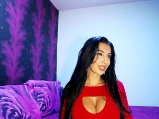 BrunetteBabe69 - Live porn & sex cam - 18379930