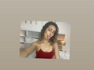 FloraSaenz - Live sex cam - 18382946