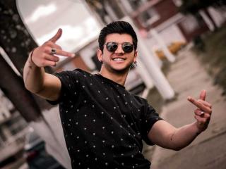 ZackCooper - Live Sex Cam - 18383706