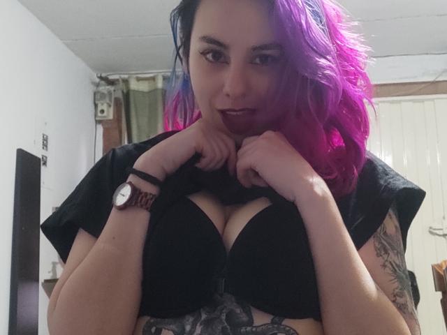 NatashaLau - Live sex cam - 18385318
