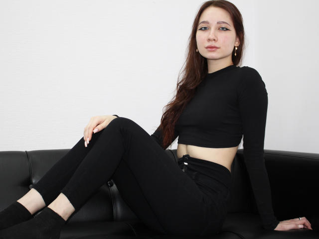 AdrianCox - פורנו בשידור חי ומצלמת סקס - 18385394