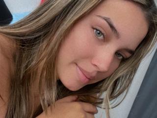 CelesteMitchell - Live sex cam - 18389338