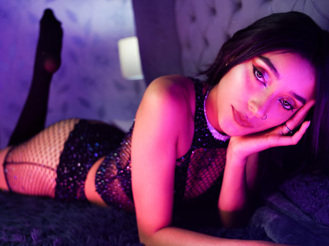 SalomeMille - Live porn &amp; sex cam - 18389946