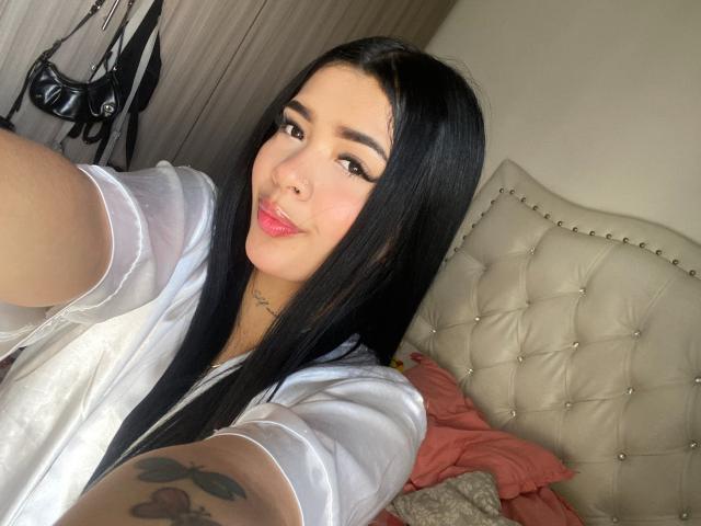 VeroGrey - Live porn &amp; sex cam - 18390902