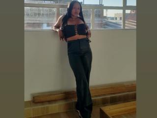 SarahMoor - Live porn &amp; sex cam - 18394926