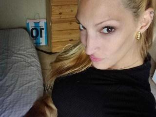 CanariaHot69 - Sexe cam en vivo - 18397302