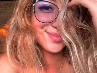 SabrinaMontana - Sexe cam en vivo - 18398682