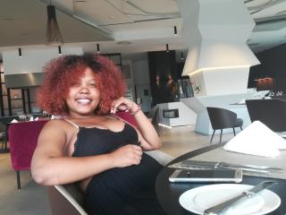 Zelphine - Live sex cam - 18401398