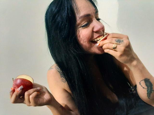 LailaCastillo - Live sex cam - 18401754