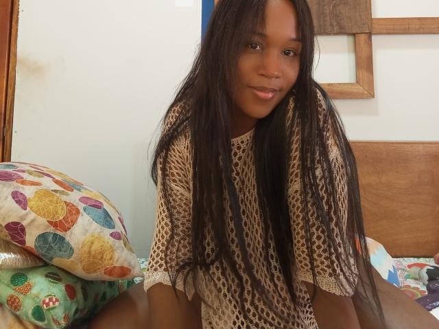 XorianaX - Live sex cam - 18405890