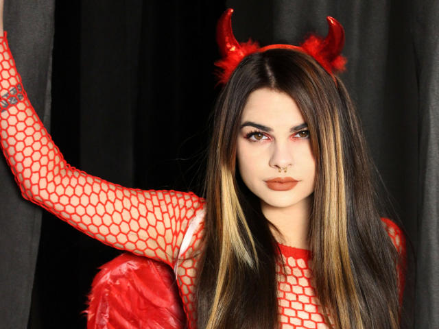 LillitWane - Sexe cam en vivo - 18412890