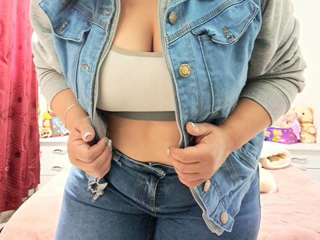 VivianaThomson - Sexe cam en vivo - 18414098